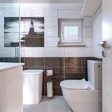 Dragica By Interhome * Pula