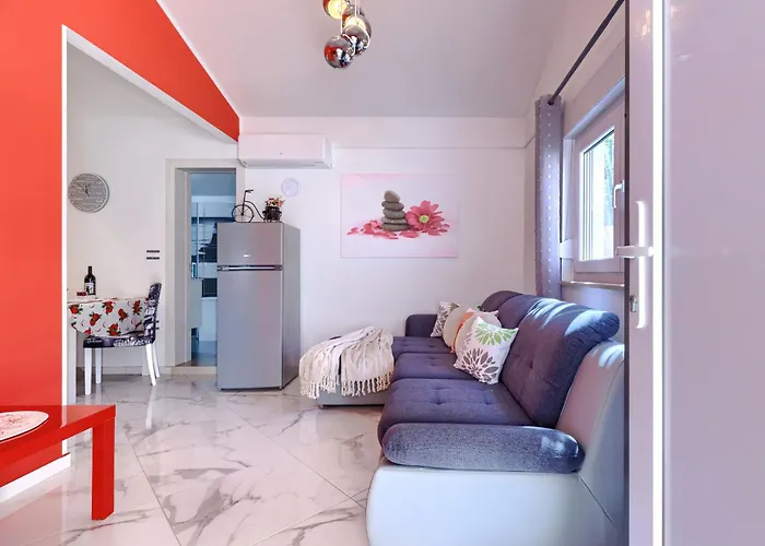 Dragica By Interhome プーラ