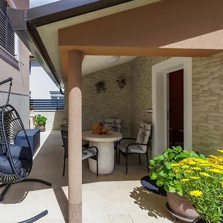 Dragica By Interhome Дом отдыха